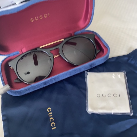 Authentic Gucci sunglasses ? main image 6